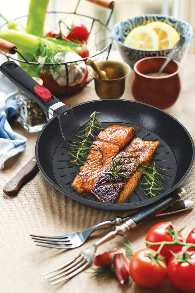 MASTERPAN Nonstick Fat-Free Frypan, 11"(28cm)