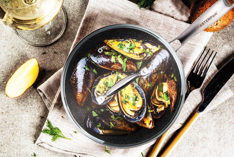 MASTERPAN Nonstick Granite Look Sauce Pan With Glass Lid, 2 Qt.  7" (28cm)