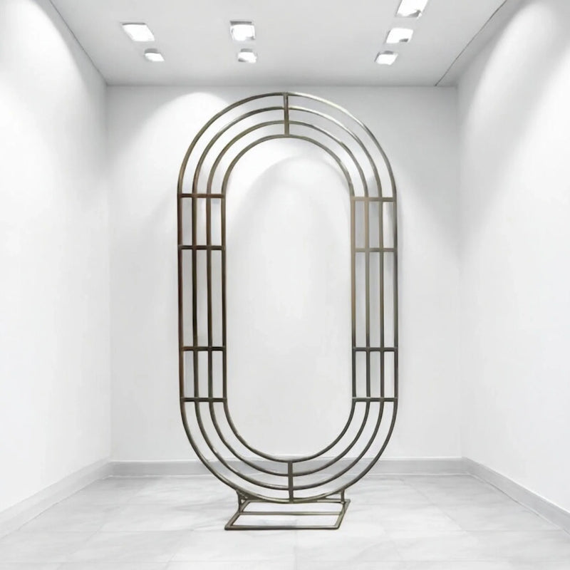Noval Shiny Gold Wedding Backdrop Stand – Elegant Metal Arch