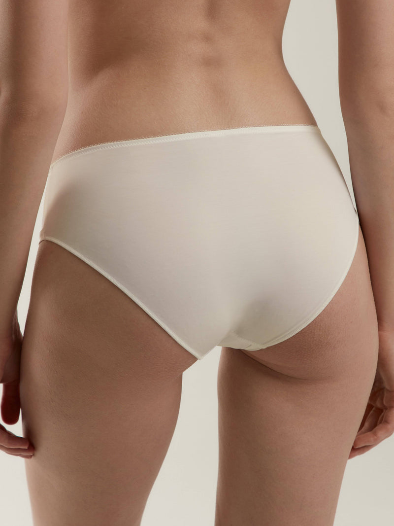 Panties Conte Naturel RP3109 - Slip With a Medium Waistline