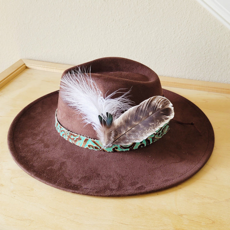 Cowboy Turquoise Leather Hat Band w/ Feather Accents 952g