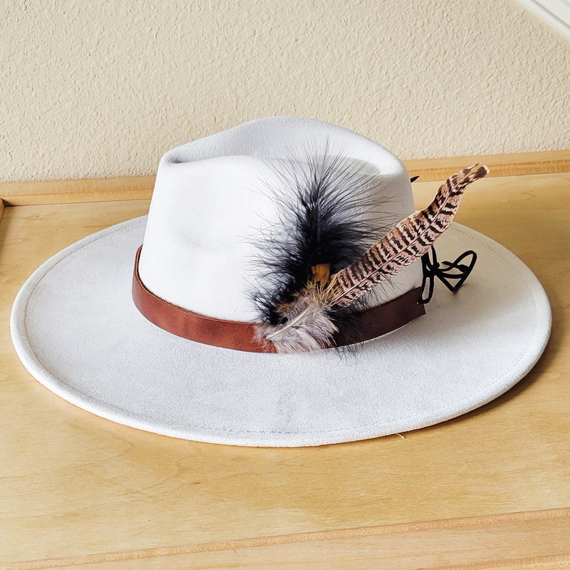 Brown Leather Hat Band w/ Feather Accents 952m