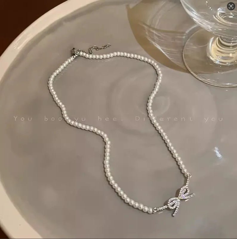 Pearl Chain Choker Necklace for Women Mini Bowknot