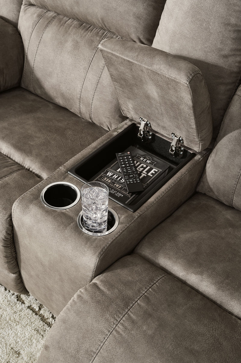 Laresview - Dbl Reclining Loveseat with Console - Fossil