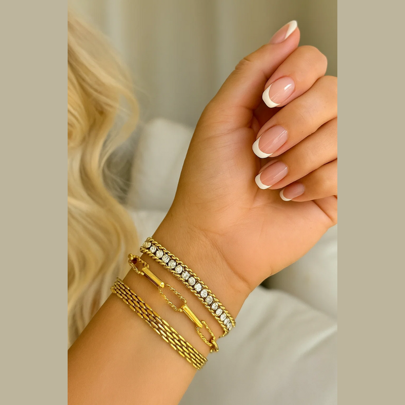 Sienna Adjustable Paperclip Chain Stackable Bracelet