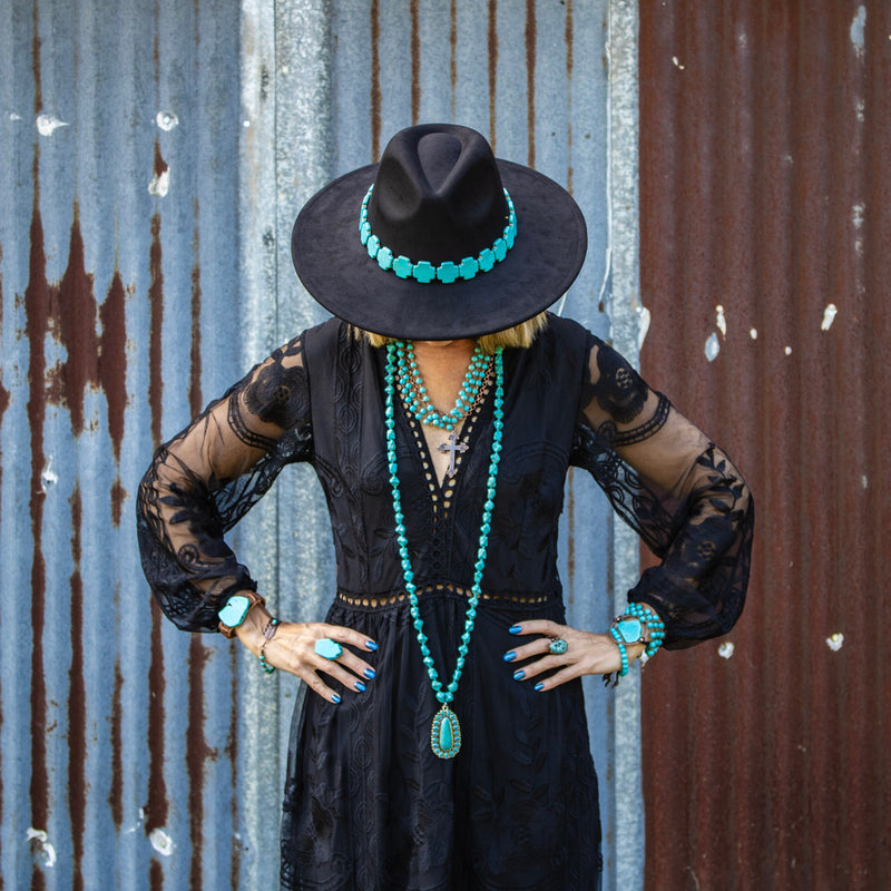 Long Western Turquoise Beaded Necklace w/ Squash Blossom Pendant 261w