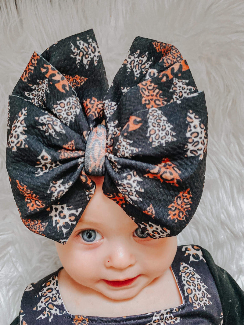 Leopard trees messy wrap