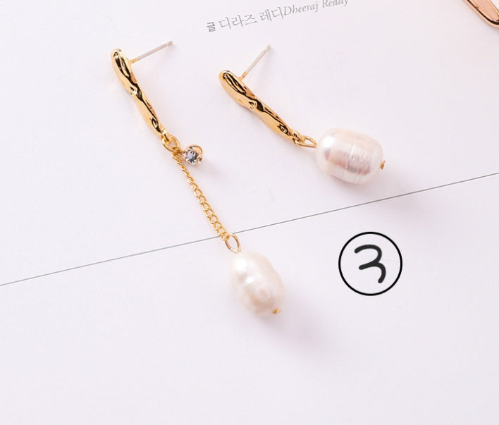 Vintage geometric metal pearl asymmetric earrings design personalized earrings