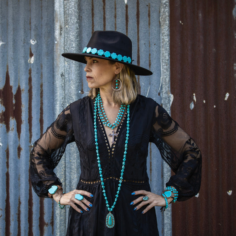 Long Western Turquoise Beaded Necklace w/ Squash Blossom Pendant 261w