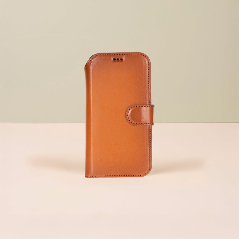 Leather iPhone 17 Pro Wallet Case – Rustic Brown - Austin