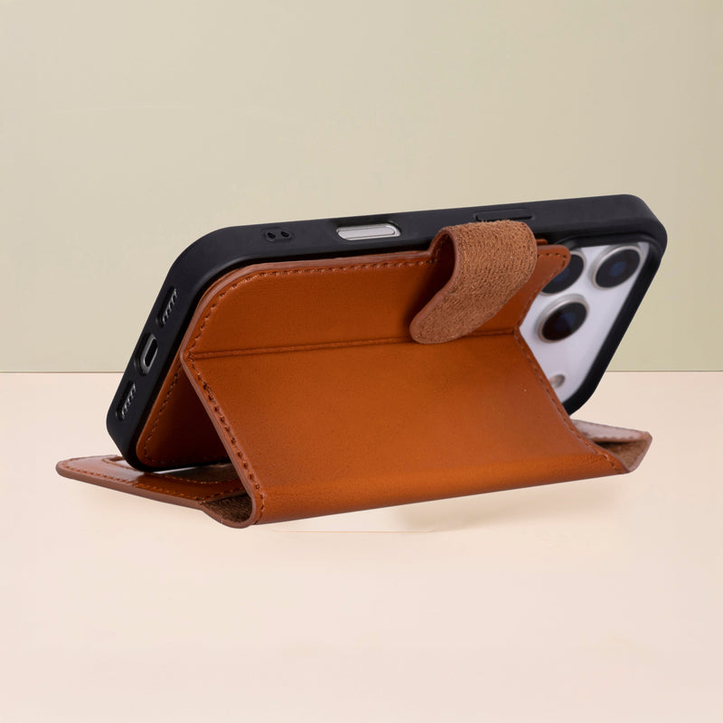 Leather iPhone 17 Pro Wallet Case – Rustic Brown - Austin