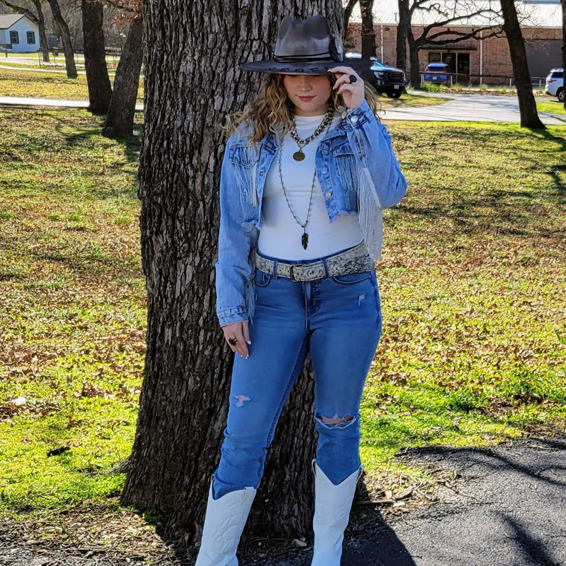 Amazonite Beaded Necklace with Antique Gold Feather 251x