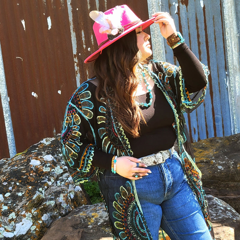 Bracelet Bar-Wood & Blue Turquoise Beads 806u