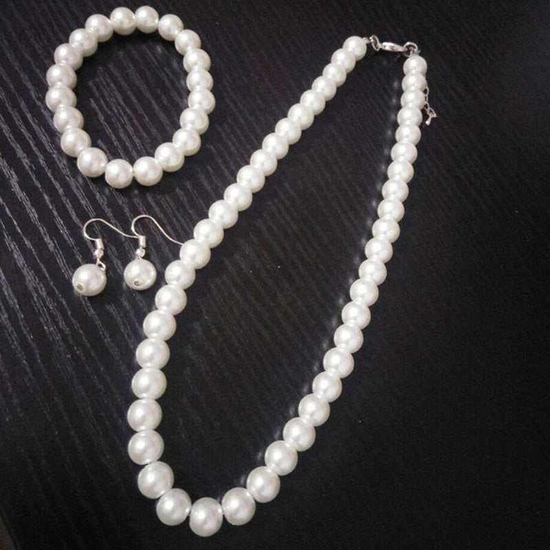 Fashion Pearl Necklace Bracelet Earrings Set