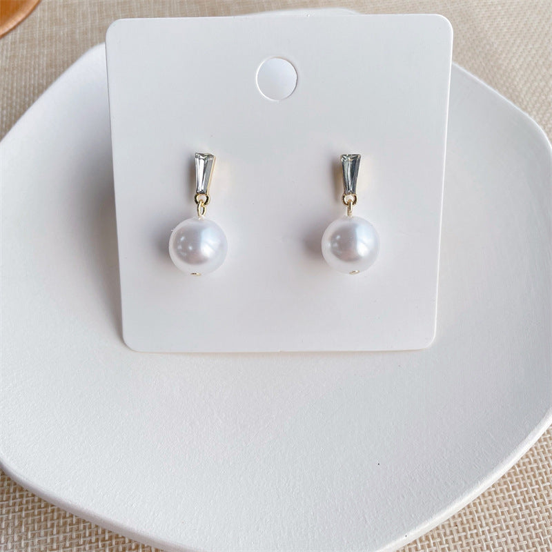 Simple Stone Pearl Earring