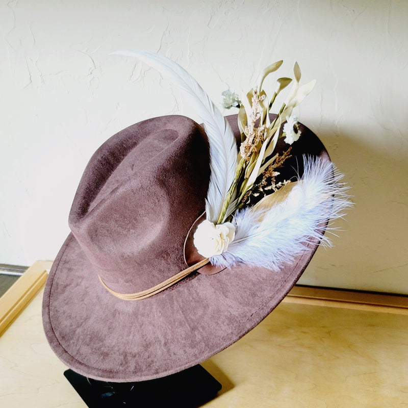 Boho Western Wedding Floral & Feather Bridsmaid Hat in Brown 984n
