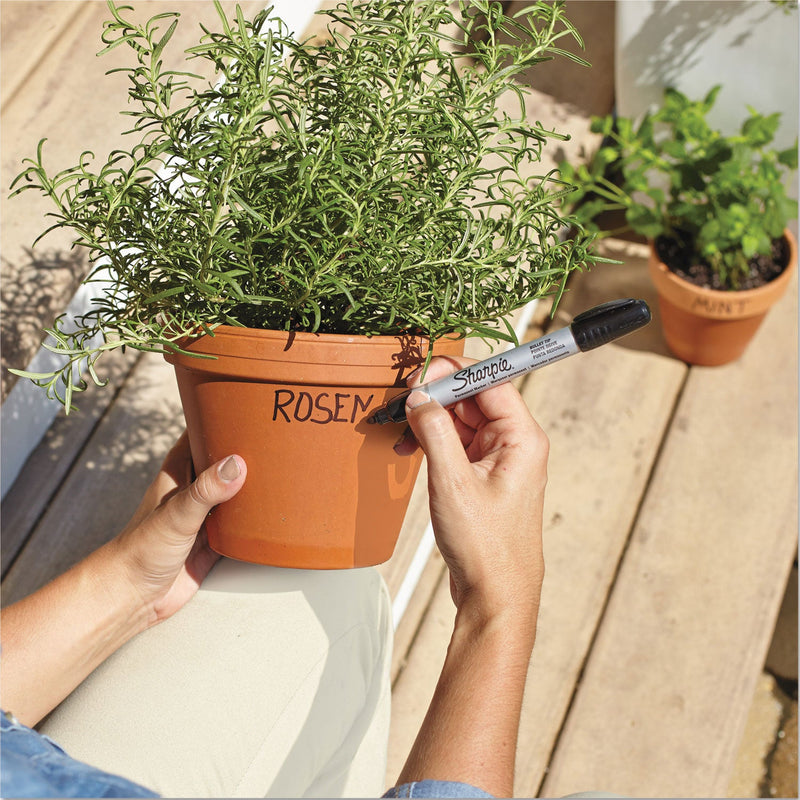 Sharpie Durable Metal Barrel Permanent Marker, Medium Bullet Tip, Black