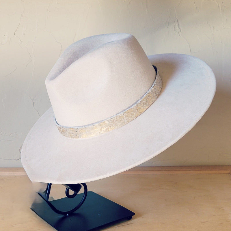 Cream Metallic Western Leather Band w/ Choice of Boho Hat 985i