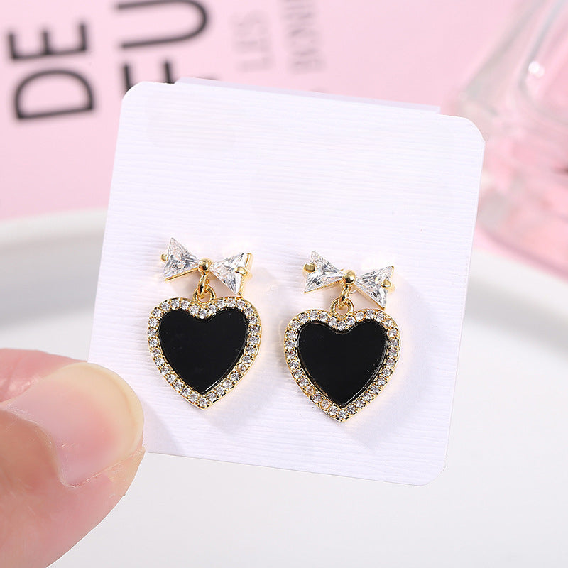 Black Crystal Rhinestone Heart Stud Earrings