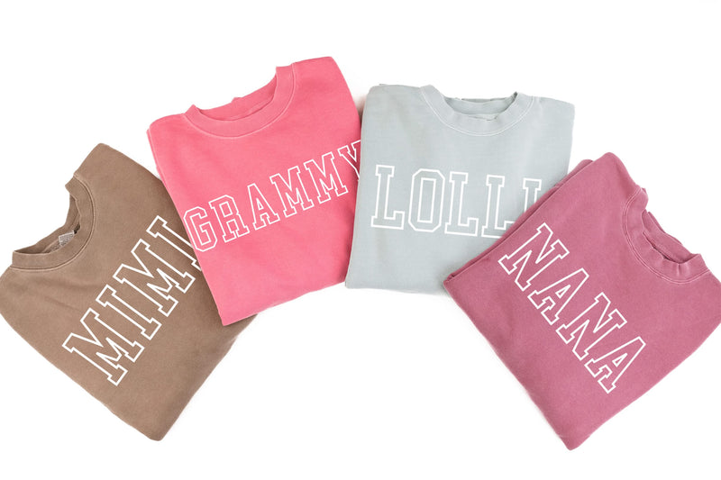 Embroidered PIGMENT Crewneck - OUTLINE NAME