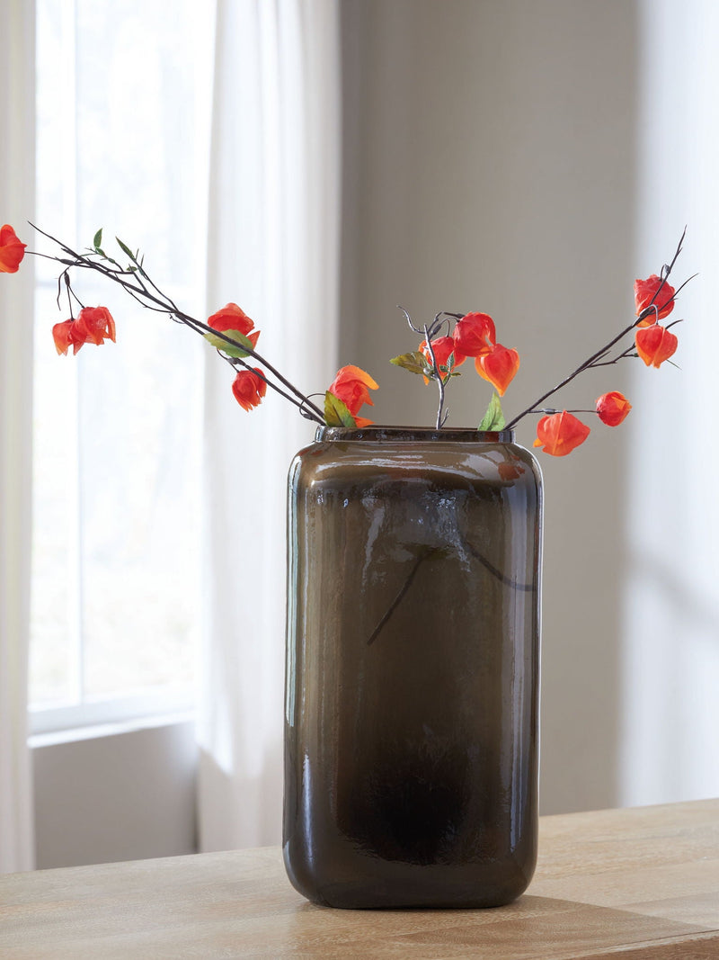 Sumner - Vase