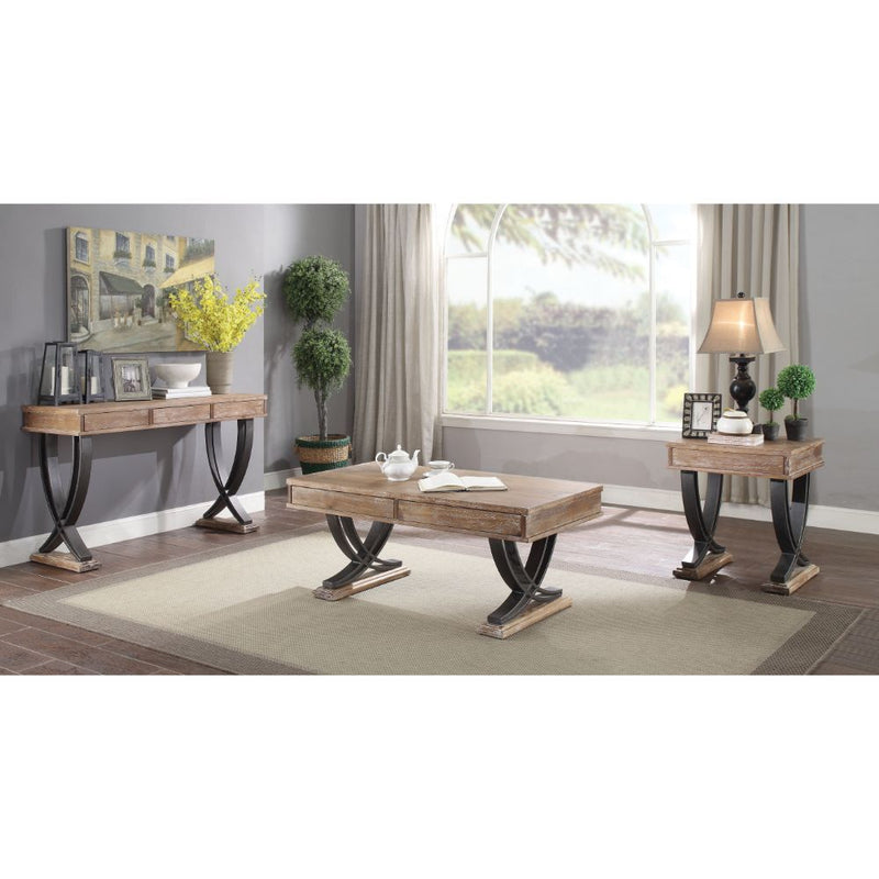 Pellio - Table