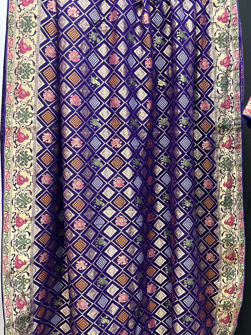Patola bandhani saree with ready to wear blouse