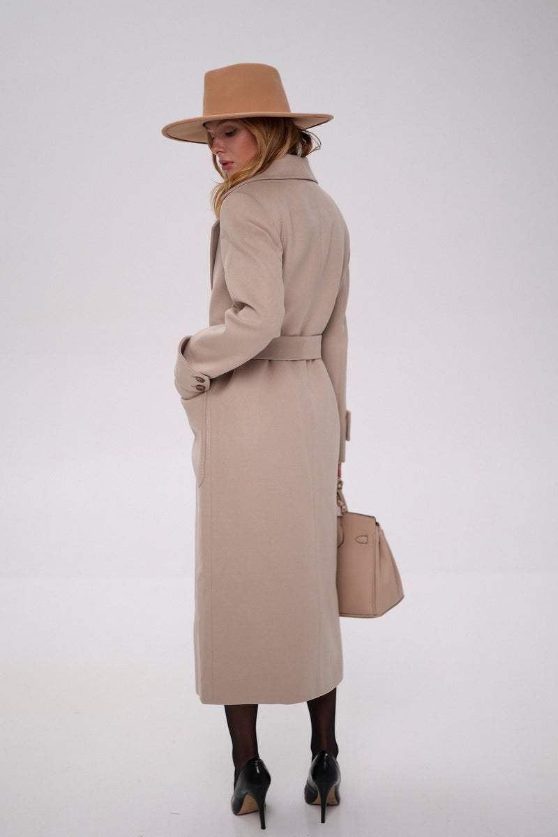 Eliza Classic Cashmere Wool Blend Overcoat in Nude