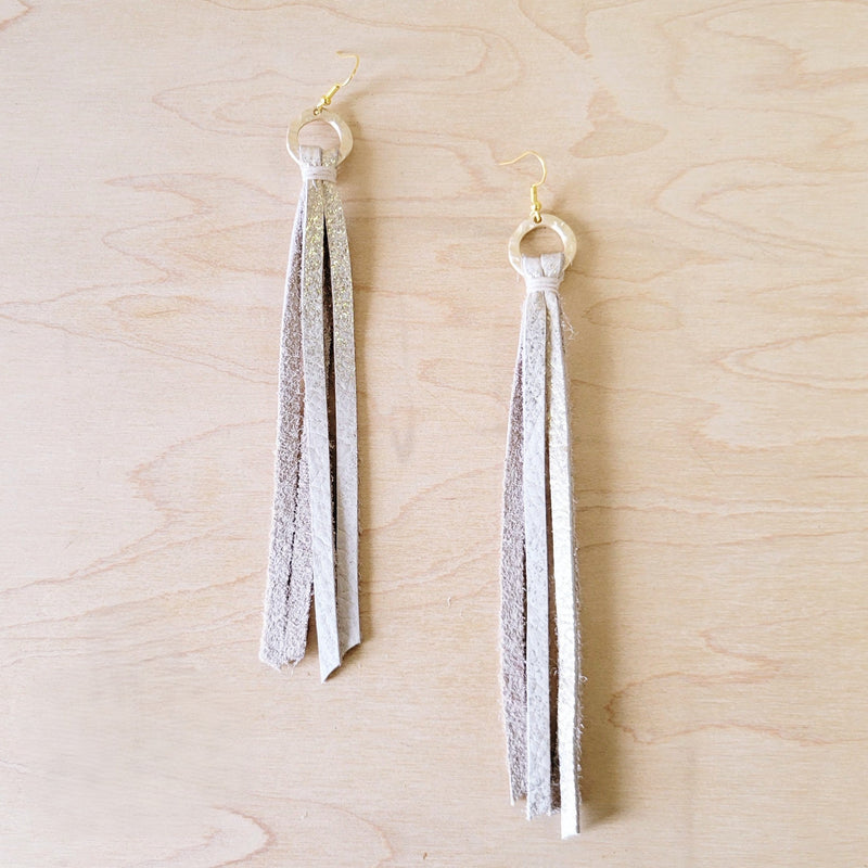 **Leather Fringe Earrings in White Metallic 224rr