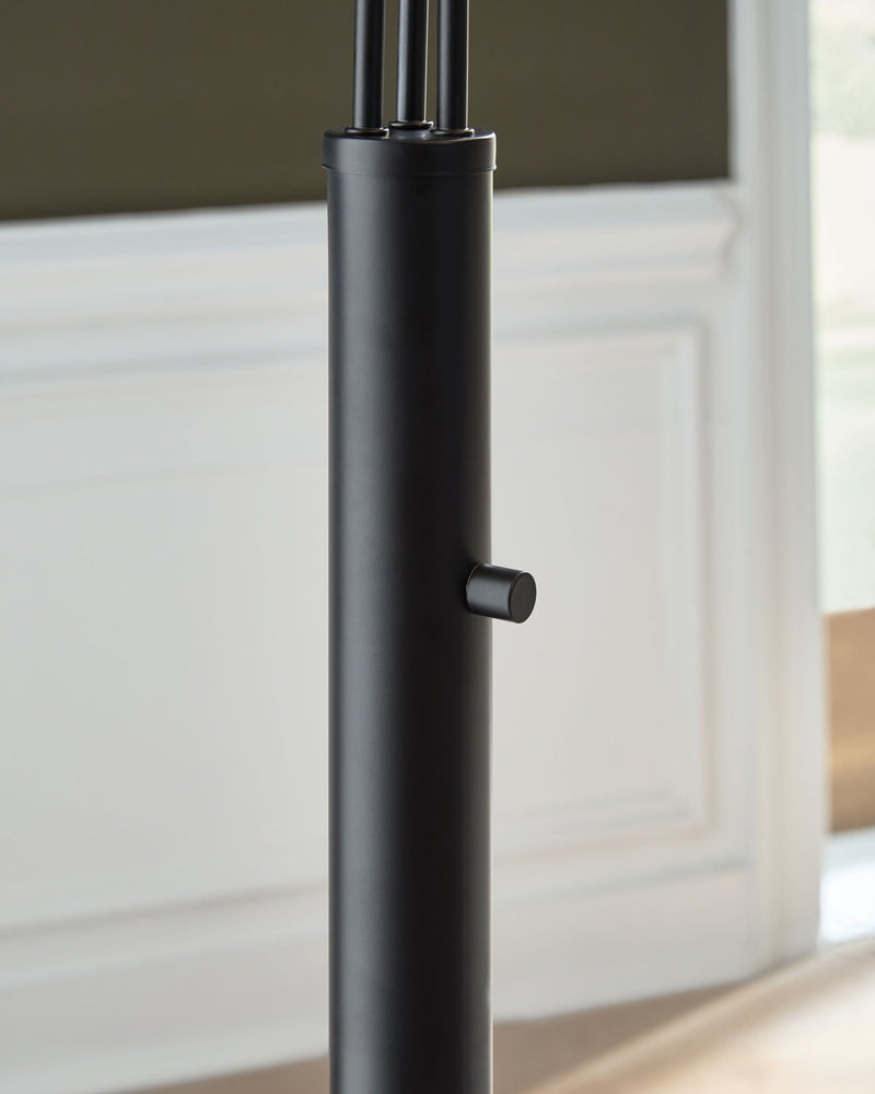 Gibbswellner - Metal Arc Lamp - Black