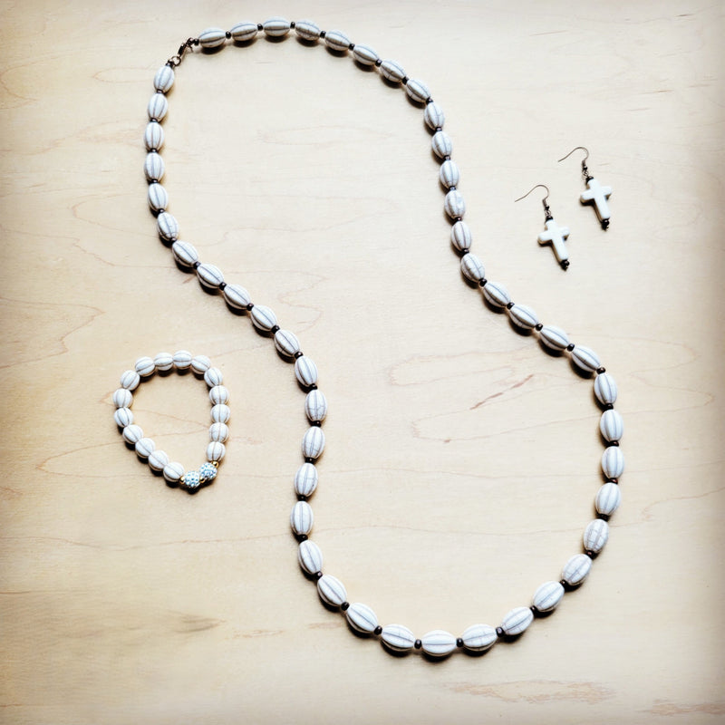 **White Turquoise & Wood Melon Beaded Necklace 258p