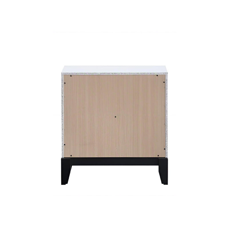 Glasgow - Nightstand With English Dovetail Drawers