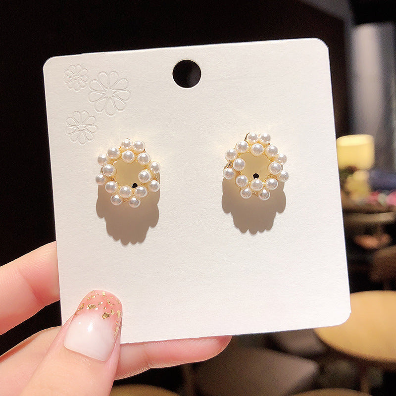 Geometric Pearl Flower Earrings