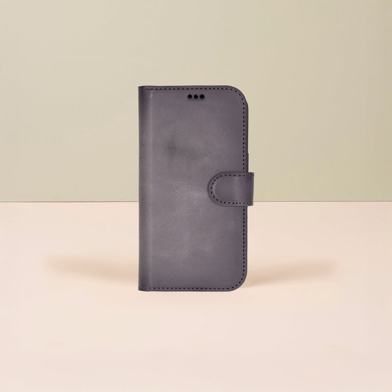 Leathere iPhone 17 Wallet Case – Gray - New York