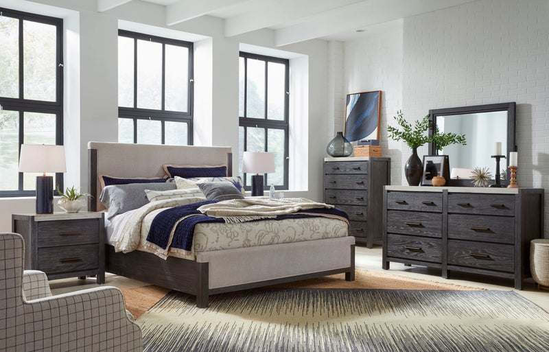 Plum Creek - Upholstered Panel Bed