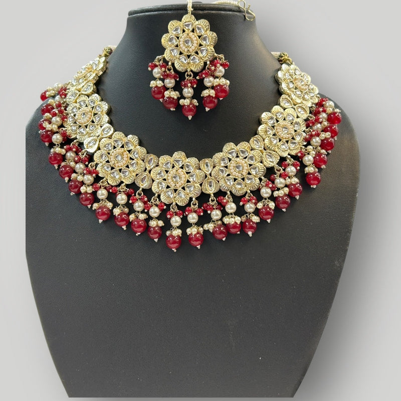 Maroon necklace set