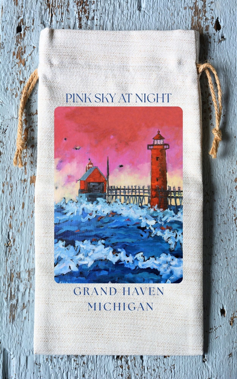 Wine Tote: Grand Haven Lighthouse - Pink Sky at Night