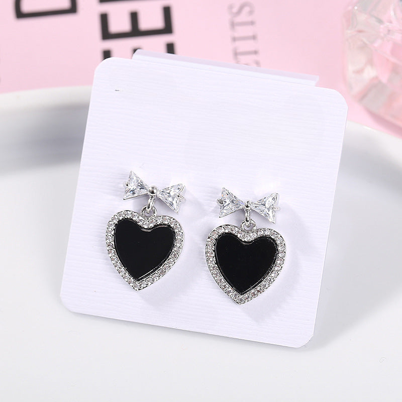 Black Crystal Rhinestone Heart Stud Earrings