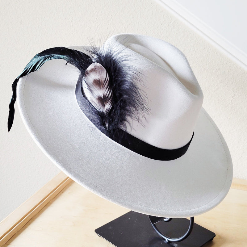 Black Leather Hat Band w/ Feather Accents 952L