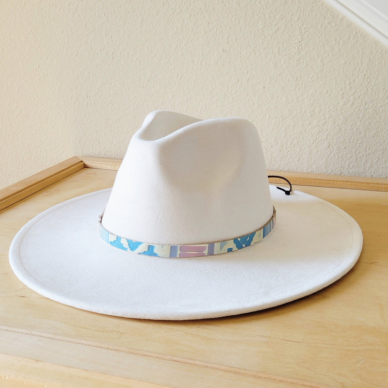 **Pastel Navajo Embossed Leather Hat Band Only 950o