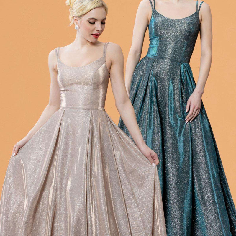 A beautiful gown, off-shoulder, reveals noble air.