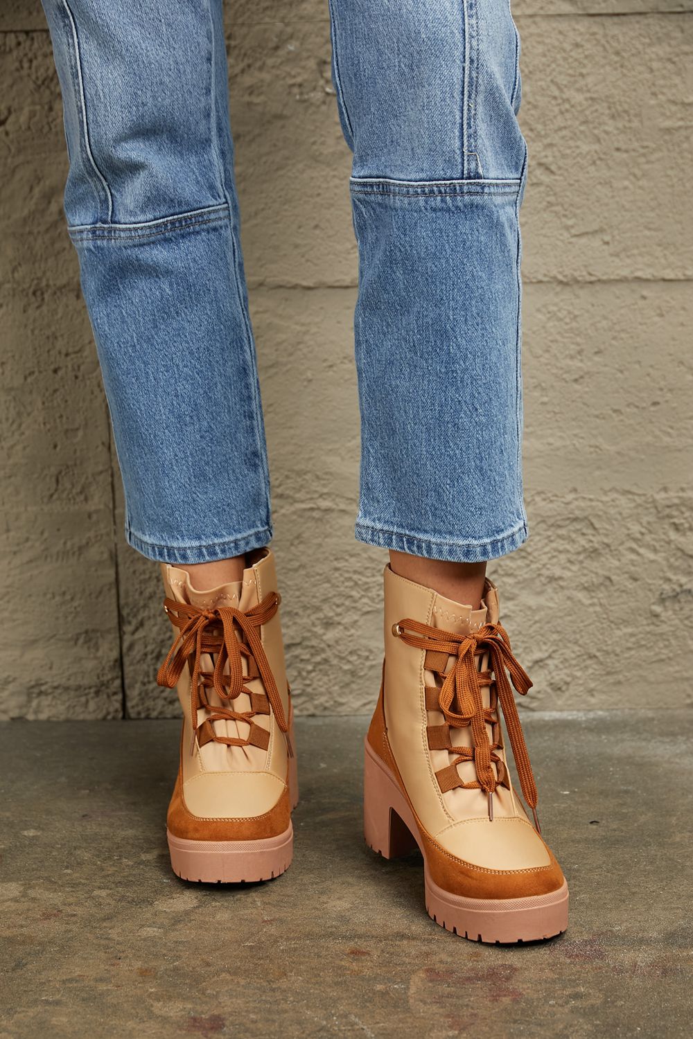 Women Shoes Sale Up To 85% OFF