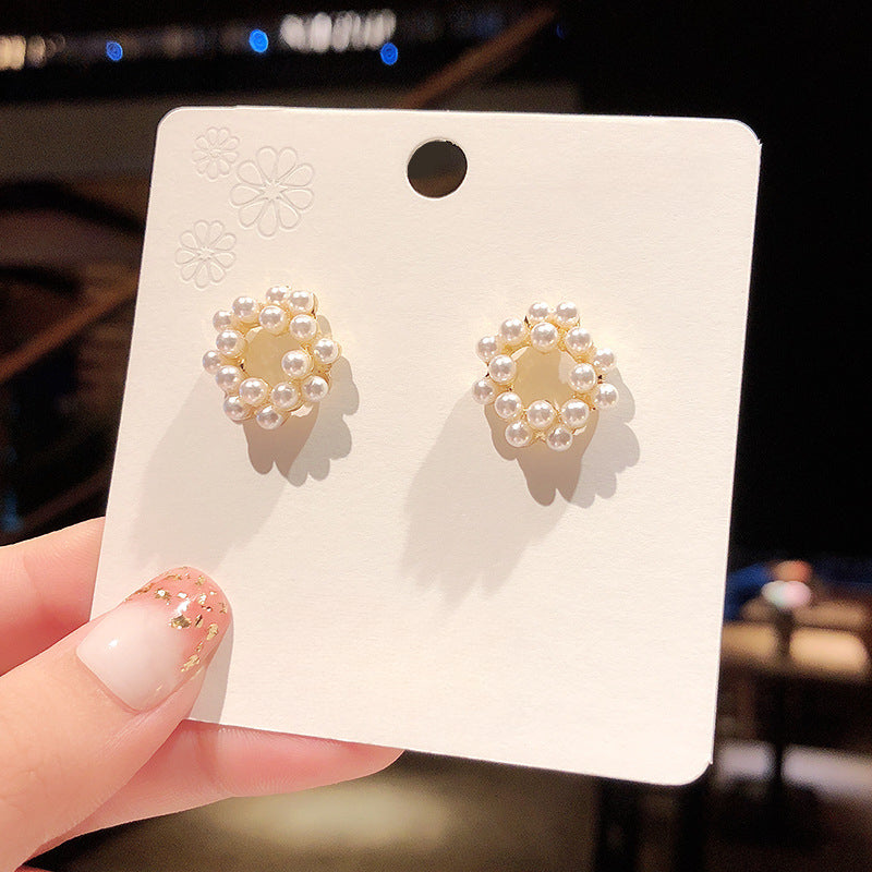 Geometric Pearl Flower Earrings
