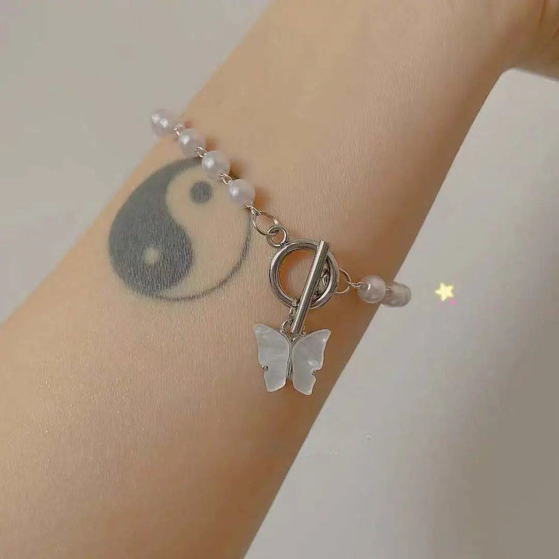 Butterfly Pendant Pearl Bracelet
