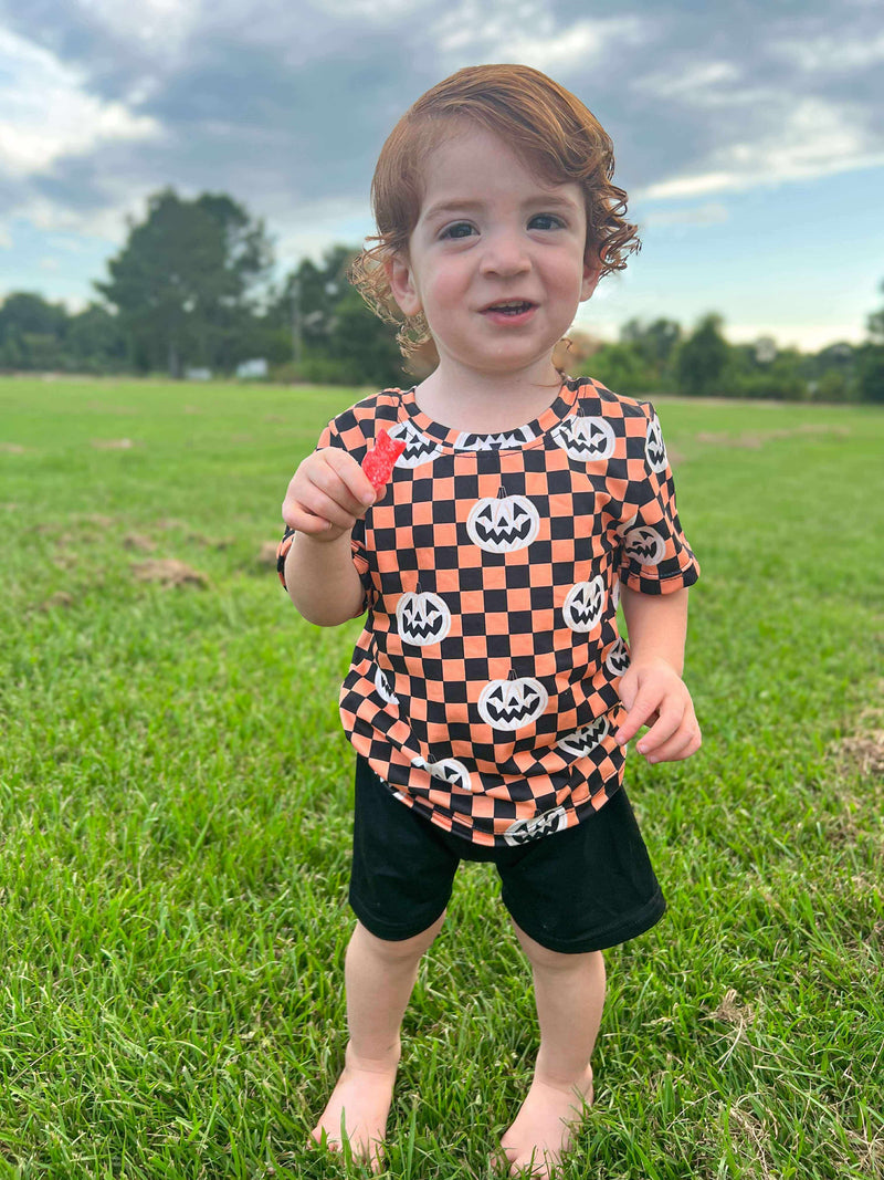 Checkered pumpkin boys set