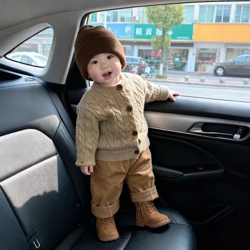 Korean-style Boys Autumnwinter Khaki Embroidered Cable-knit Thickened Sweater