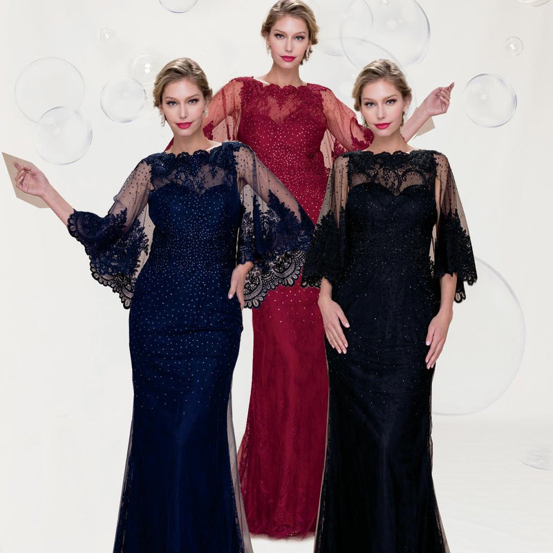 A beautiful gown, off-shoulder, reveals noble air.