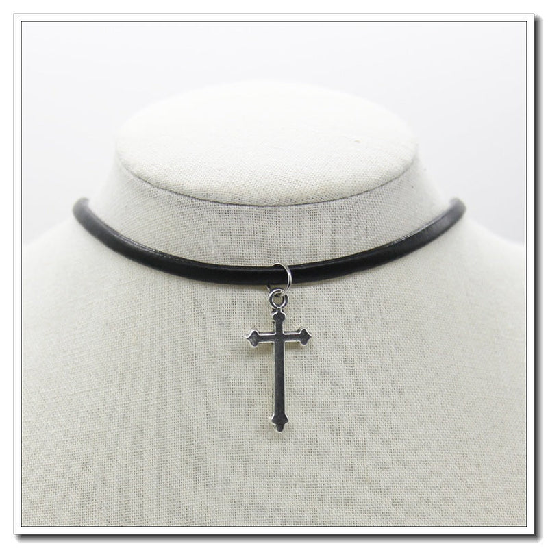 Retro Cross Pendant Necklace