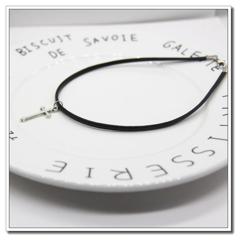 Retro Cross Pendant Necklace