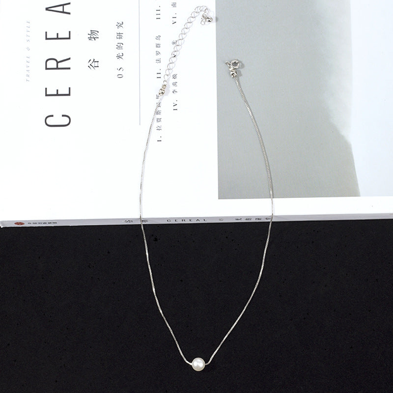 Single Pearl Pendant Necklaces
